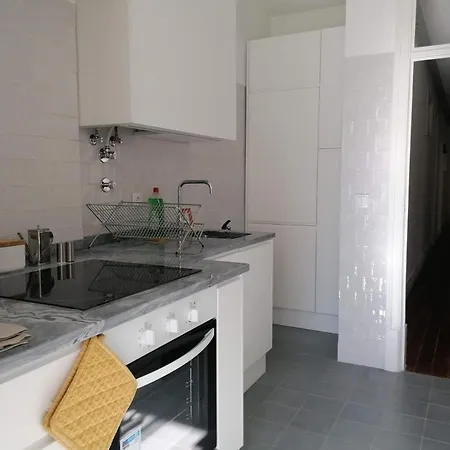 Stunning Near Marques De Pombal * Lisboa