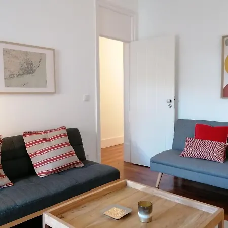 Διαμέρισμα Stunning Near Marques De Pombal Lisboa